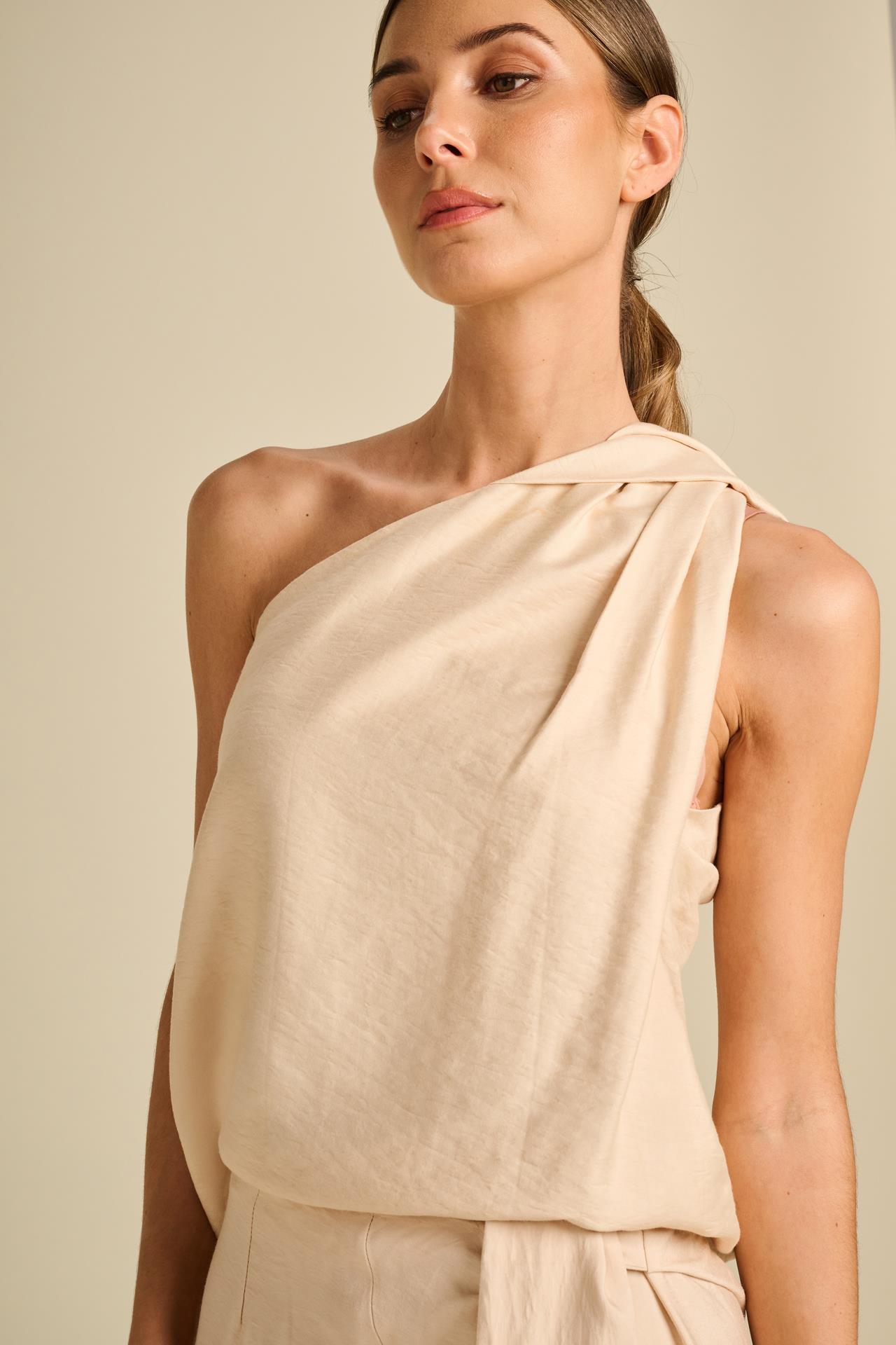 eternity_blouse_powder_hammeredrayon_luminous_skirt_powder_march23_3.jpg
