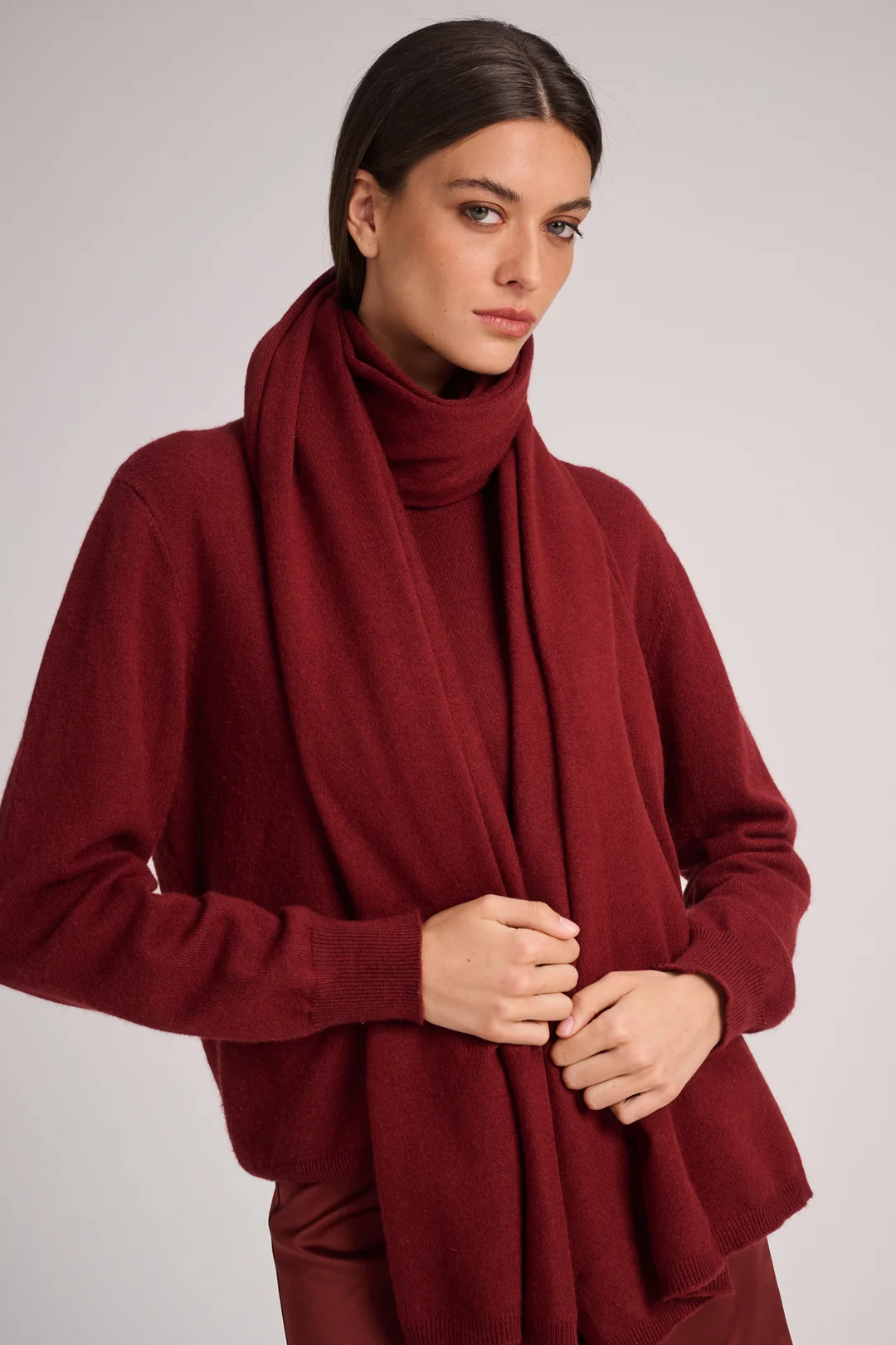 pull_agata_scarf_daphne_skirt_sydney_rust_3-38170.webp